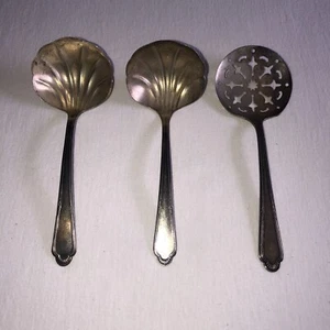 Wm Rogers LAUREL 1934 Cuchara de servir ranurada plateada Cucharón de salsa - TÚ ELIGES - Imagen 1 de 11