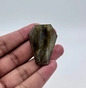 Labradorite Hand Carved Crystal Coffin for Jewelry Making, 64.42 cts Certified - Picture 1 of 4