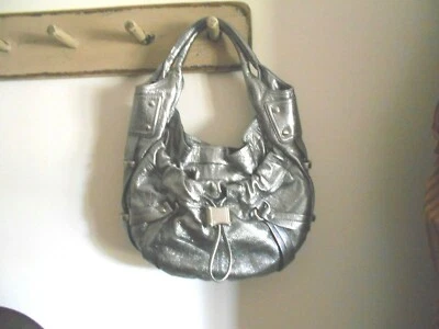   Beautiful Large B. Makowsky  Silver Leather Shoulder Bag - Image 1 of 4