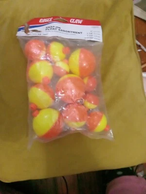 Eagle Claw Snap Float Assortment  - Image 1 of 4