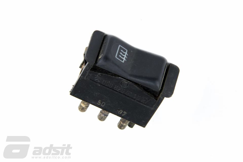 Interruptor descongelante ventana trasera Mercedes-Benz 1977-1992 usado *0008206110 Foto 1 de 1