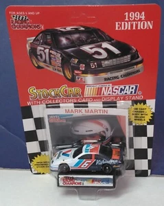 Mark Martin 1994 Racing Champions #6 Valvoline 1:64 Scale NASCAR Die Cast Car - Picture 1 of 5