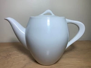 BEAUTIFUL VTG MODERN PORCELAIN TEAPOT SANGO 6600 WHITE *** NEVER BEEN USED *** - Picture 1 of 5