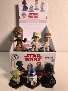 Funko Mystery Minis Star Wars The Empire Strikes Back 6 Vinyl Figures Case - Picture 1 of 11