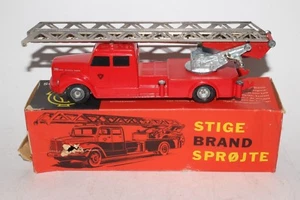 Tekno Toys #445 Scania Vabis Fire Truck with Original Box, Nice Original - Picture 1 of 12