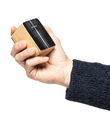 NATIVO NATI-SHK-BK Mini-Cajon-Shaker mit schwarzem Frontboard-Finish - Bild 1 von 4