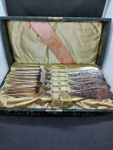 Set of 6 Antique Derby Silver Co. Dinner Forks 1877 w/ Box - Picture 1 of 15