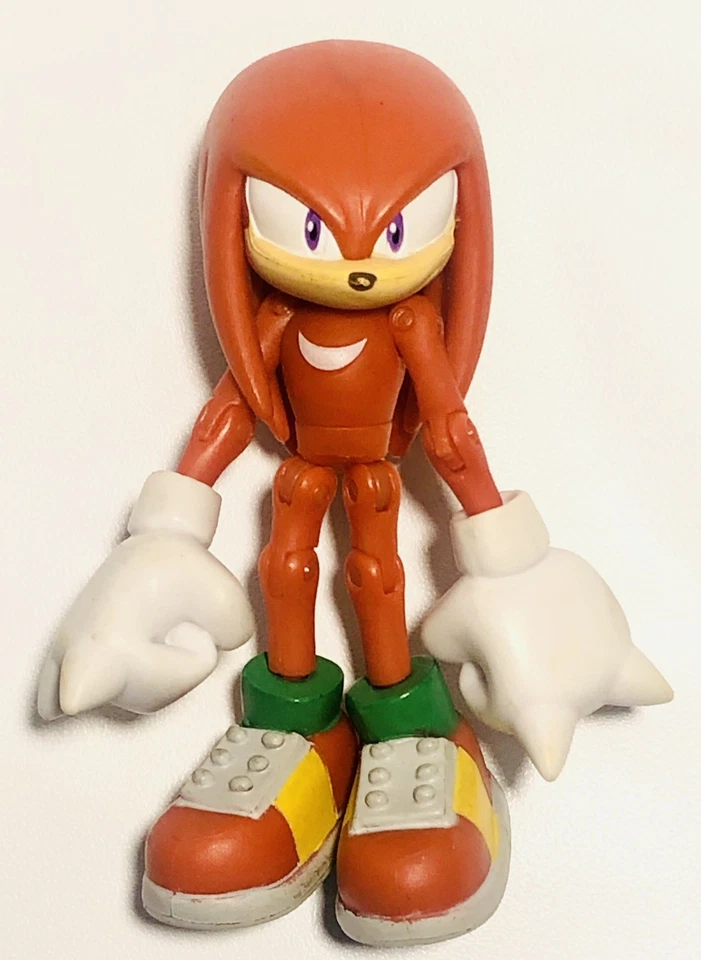 Jazwares Sonic the Hedgehog Knuckles the Echidna Action Figure 3 Inch - Image 1 of 2