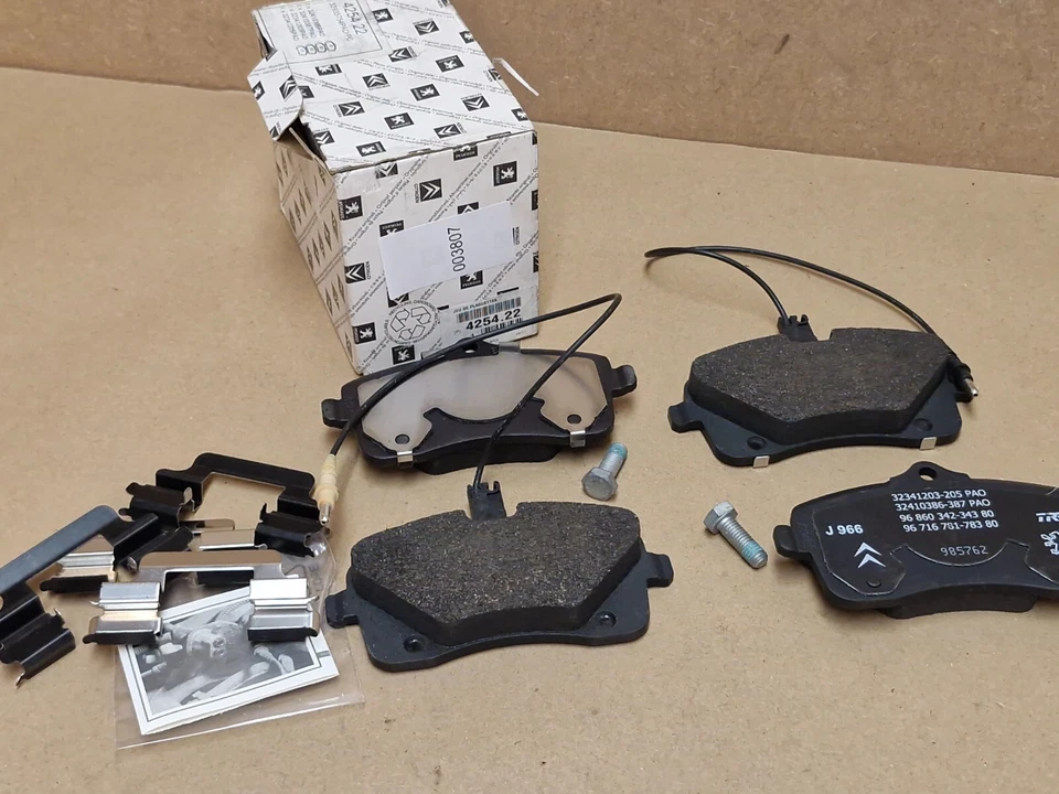 Peugeot 407 2004-2011 1.6 HDi 1.8 2.0 Front Brake Pad Set 425422 Genuine NEW OEM - Image 1 of 4