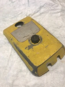 VINTAGE AIR FILTER COVER FOR McCULLOCH CHAINSAW 250 SERIES SAWS - Picture 1 of 2