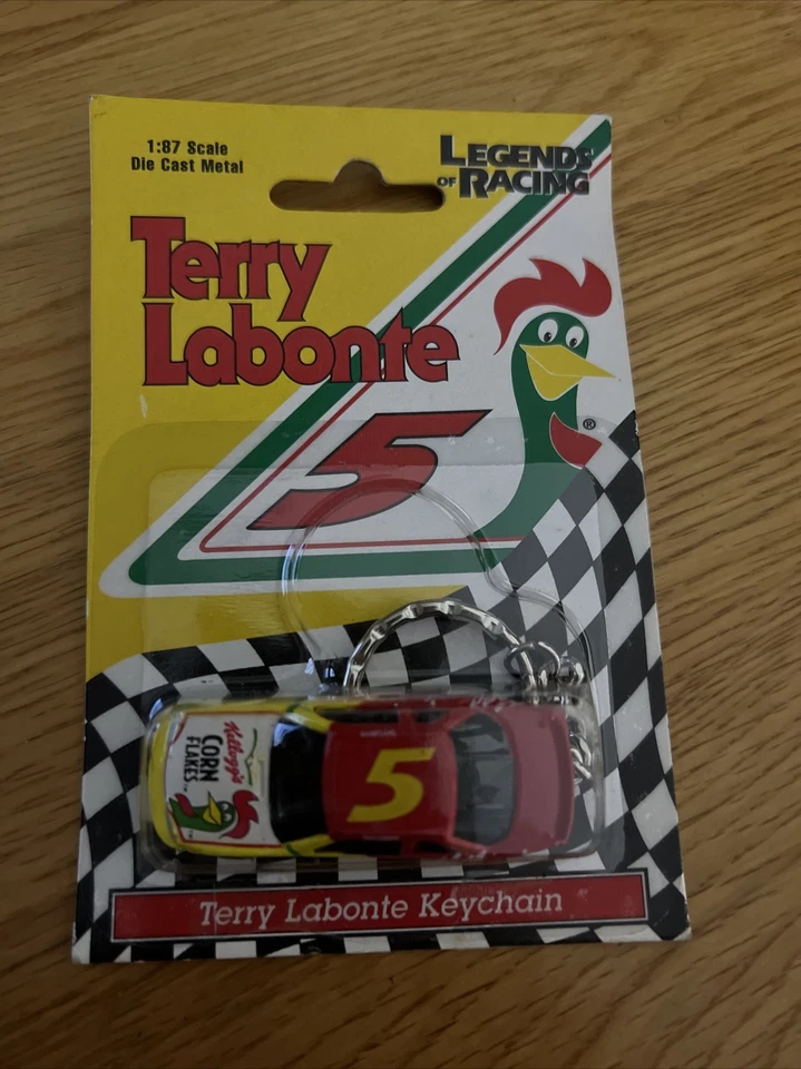 TERRY LABONTE KEYCHAIN #5 KELLOGG'S LEGENDS OF RACING 1998 - Image 1 of 1
