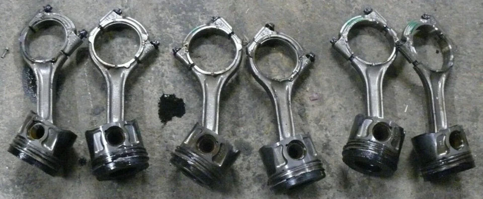 Set of pistons with connecting rods 6 pieces Jeep Grand Cherokee 4 IV WK WK2 3.0 CRD 2010-2020 - Image 1 of 1