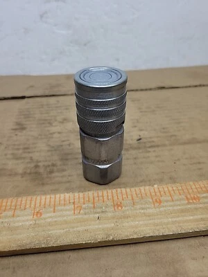 Qty: 1 Parker FEM-371-6FP Hydraulic Quick  Coupler 5000 PSI , New - Image 1 of 4