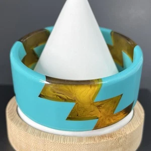 Turquoise Blue Lucite Bangle Bracelet Root Beer Zigzag Wide 8” Retro Chunky - Picture 1 of 8