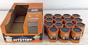 15 Star Wars The Mandalorian versiegelt Hallmark Halloween Mystery Ornamente mit Box - Bild 1 von 5