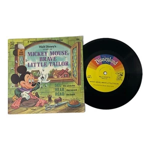 Libro y disco de colección de Mickey Mouse Brave Little Tailor de Walt Disney 1968 - Imagen 1 de 10