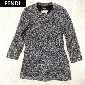 Seltener Fendi Kragenloser Mantel Jacke Blumenmuster Weiß Schwarz Vintage - Bild 1 von 12