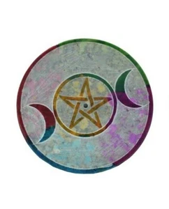 Soapstone Incense Stick Holder With Carved Triple moon - multicoloured New  - Picture 1 of 2