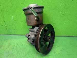 TOYOTA YARIS Power Steering Pump Mk1 (XP10) 1.0 Petrol 99-03 - Picture 1 of 4