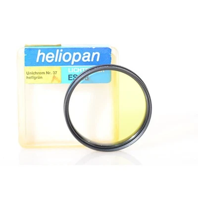 Heliopan 58mm Unichrom Gradient Filter Light Green No. 37 - Graduated E-58 - Image 1 of 4