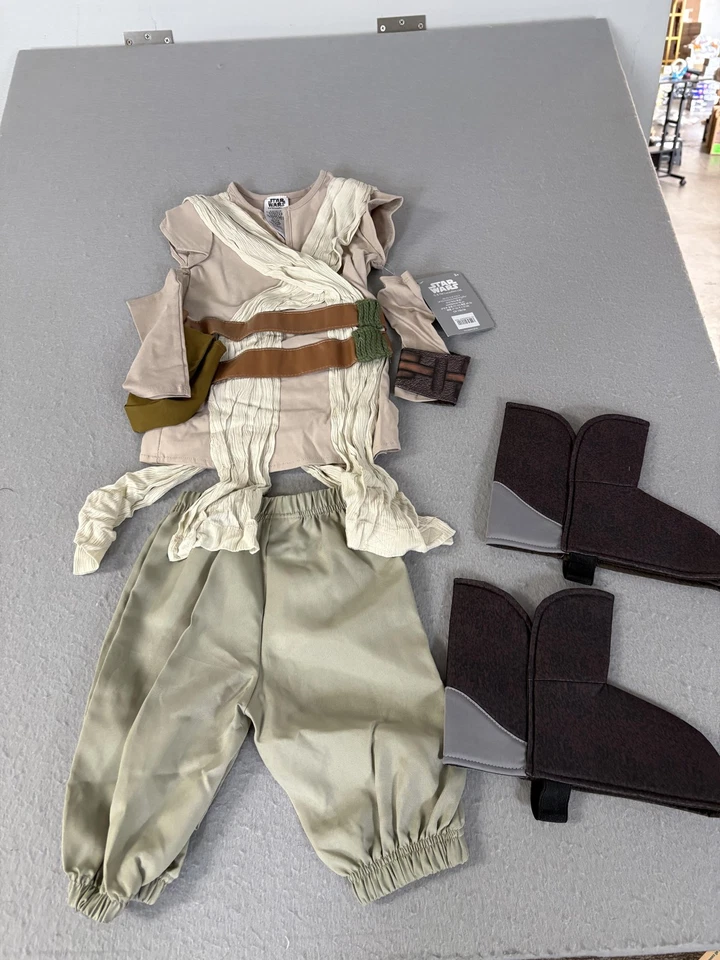 Disney Star Wars Rey Disfraz Niños Pequeños 3 Beige Top Pantalones Cinturón Botas Fundas Conjunto Foto 1 de 4