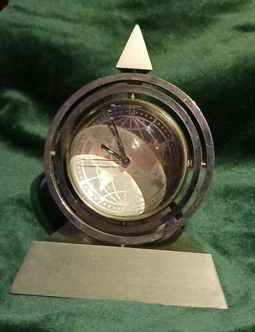 Vintage Newton Gimbal Clock And Picture Frame Cover