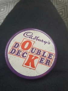 Insignia vintage de dos pisos Cadburys - Imagen 1 de 3