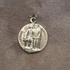 SAINT MICHAEL PATRON DER POLIZEI STERLINGSILBER ANHÄNGERMEDAILLE NEU - Bild 1 von 3