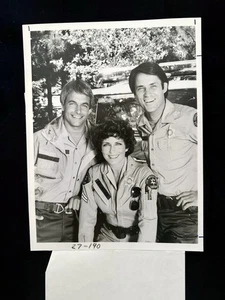 Young Mark Harmon 8x10" Photo Publicity release - Picture 1 of 3