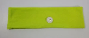 Diadema con botones para sostener mascarillas amarillo neón con botones cosidos a mano - Imagen 1 de 4