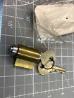 VINTAGE YALE CYLINDER SG KEYWAY COMES WITH TWO KEYS NEW OLD STOCK 
