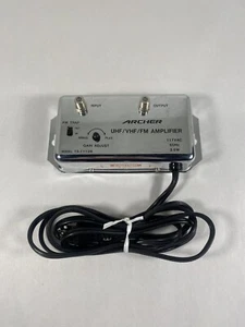 Radio Shack 20dB Signal Amplifier UHF VHF FM 15-1113B Archer 117 VAC 60Hz 3.6WOp - Picture 1 of 9