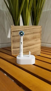Oral B Halter Aufsteckbürsten Aufbewahrung,Bad ,Bürstenkopfhalter, Zahnbürste - Bild 1 von 3