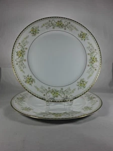 MIKASA GREENBRIAR L2014 FINE CHINA MADE IN JAPAN  2 DINNER PLATES  10 5/8" ROUND - Picture 1 of 10