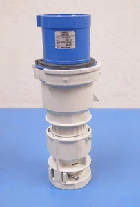 Hubbell C560P9WA Heavy Duty IEC Pin and Sleeve Wiring Device - Picture 1 of 4