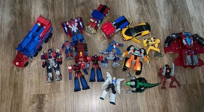 Lote de vários bonecos Transformers - Imagem 1 de 4