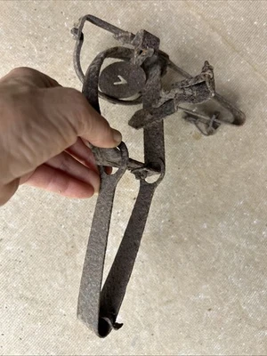 Antique Animal Trap Hunting Hunter Mountain Catch Forest Food Primitive Steel - Image 1 of 4