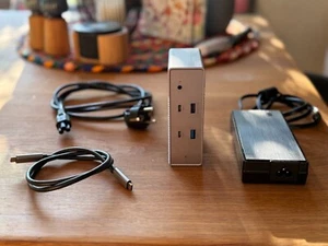 Targus HyperDrive GEN2 15-Port USB-C Docking Station - Photo 1/4