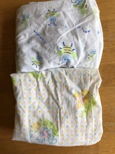 Juego de 2 sábanas de carro de moisés vintage Dundee Carter’s para bebés animales - Imagen 1 de 4
