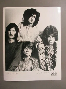 Led Zeppelin black & white 8 X 10 glossy promo photo Classic 1968 Shot  ! - Picture 1 of 1