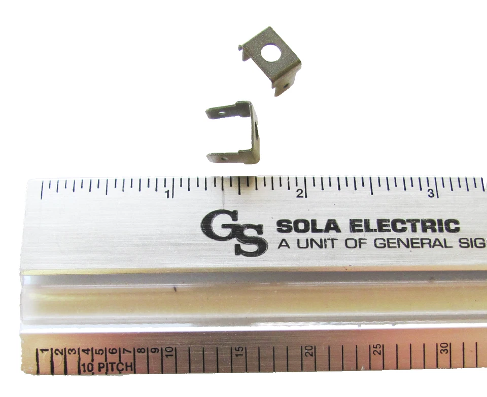 (10x) Kulka KT-30 - Terminal Block Hardware - Single Row - 90 Deg .187" x .020" - Image 1 of 1