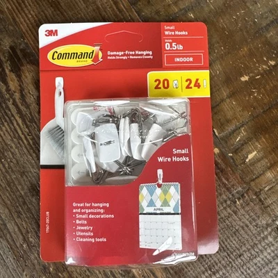 Command Small Wire Toggle Hooks White - Holds .5 lb - 20 Hooks 24 Strips NEW - Image 1 of 2