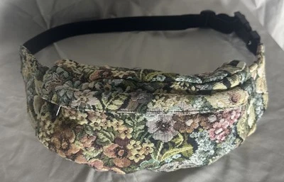 Studio Sauvageau Ojai CA Vintage Western Tapestry Cowboy Waist/Shoulder Belt Bag - Image 1 of 4