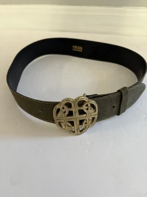 Escada Belt Womens 34 Olive Leather Gold Tone Buckle Made in Italy 364-2810 - Image 1 of 4