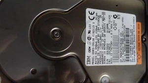 HP B180L 9.1Gb SCSI 0950-2827 A1658-60024 A1658-69024 10K 68Pin HP9000 Station - Picture 1 of 6