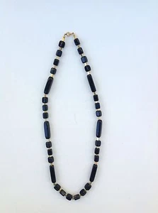 Hermoso Collar Modernista Vintage Trifari Tono Dorado Negro Lucita Firmado - Imagen 1 de 4