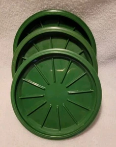 1313-17 Green Tupperware Lids/Coasters Vintage (3) - Picture 1 of 8