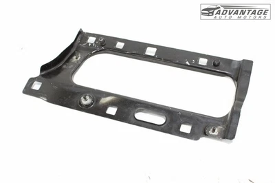 Chevrolet Silverado 2500 HD 2015-2019 filtro de aire caja de admisión soporte marco OEM Foto 1 de 4