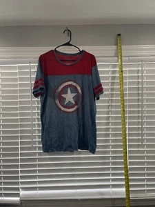 Captain America Marvel Shirt blau weiß gestreifte Ärmel Größe XL Tee T - Bild 1 von 3