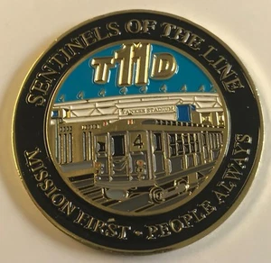 NYPD Transit District 11 Sentinels of The Line Bronx YANKEE STADIUM Münze - Bild 1 von 3